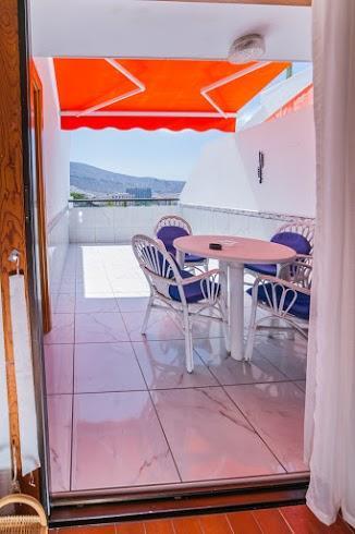 Colina Apartment Los Cristianos  Exteriör bild